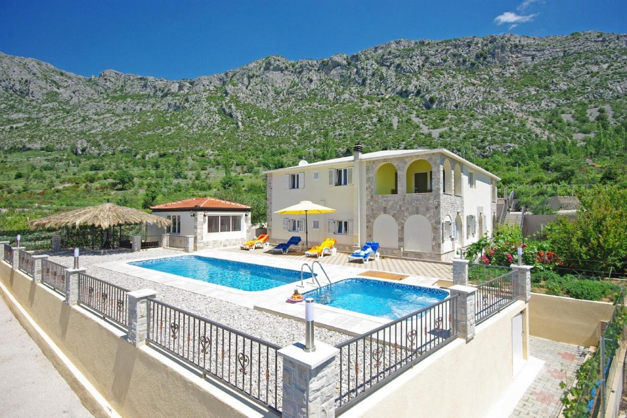 Сasa de vacaciones Nova With Private Heating Pool And Jacuzzi